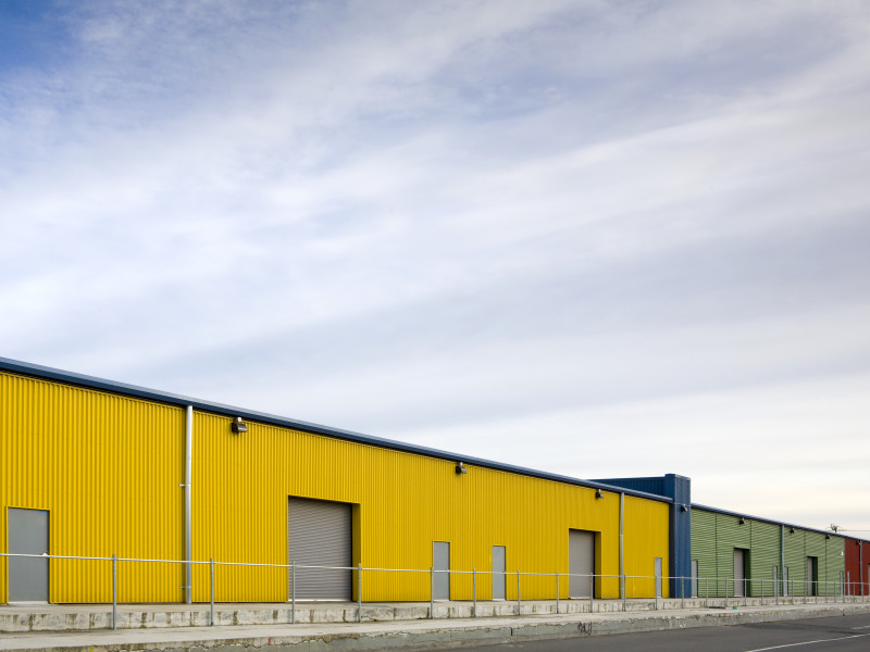 VKL Arquitectura Legal · Naves Industriales